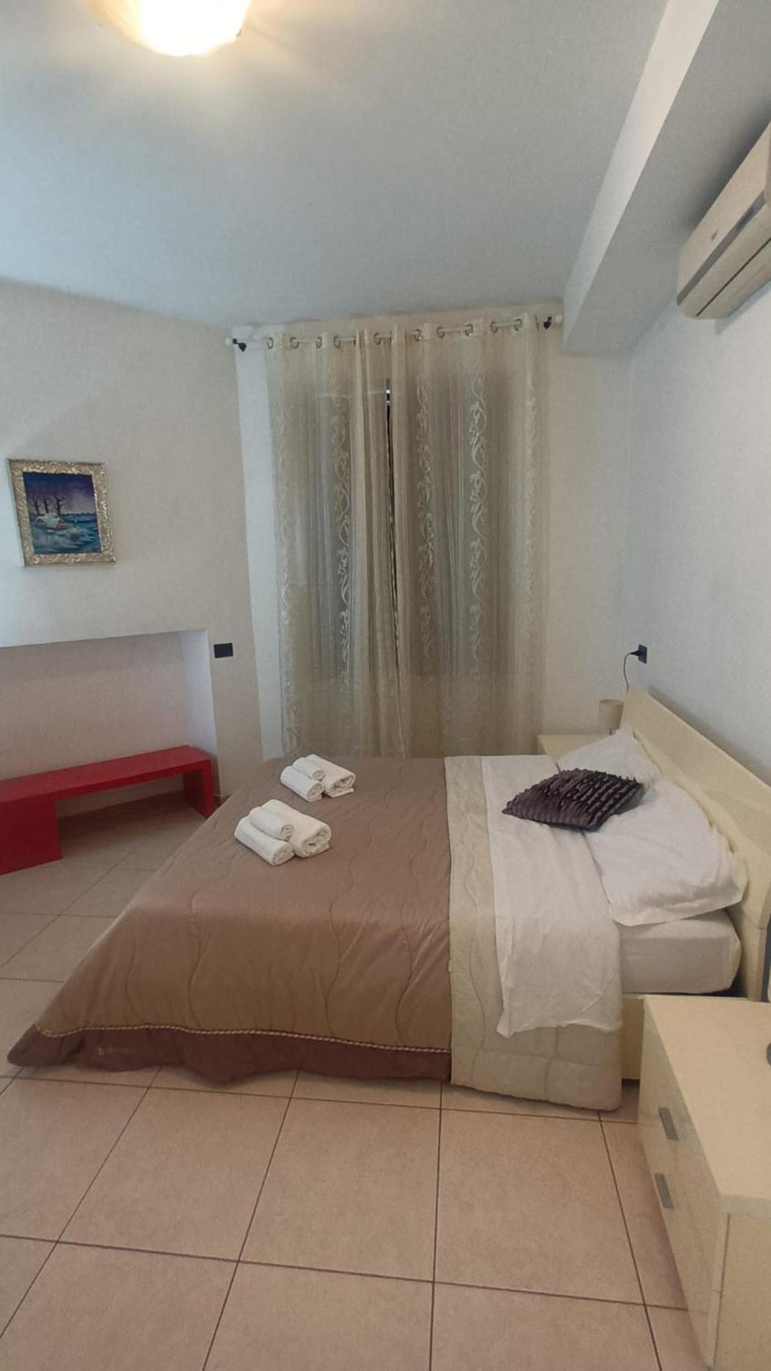Olimpo Apartments St John In Lateran Rome Exterior photo